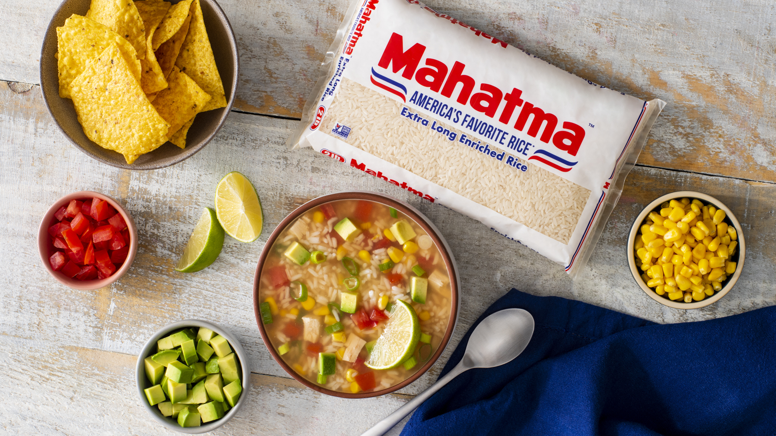 Sopa de pollo y arroz al estilo sureño