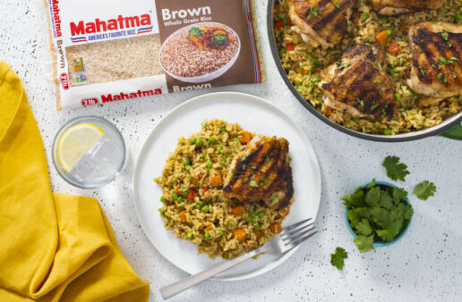 Grilled-Chicken-and-Arroz-Verde